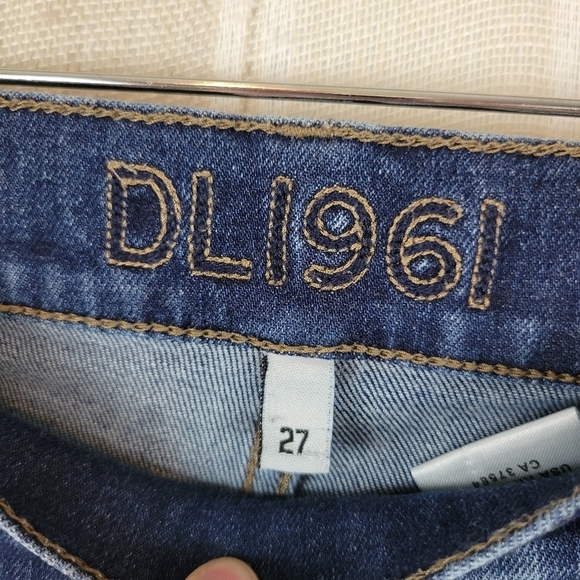 DL1961 Maternity Mid Rise Skinny Ankle Jeans Angel Thornton Size 27 - Picture 8 of 15